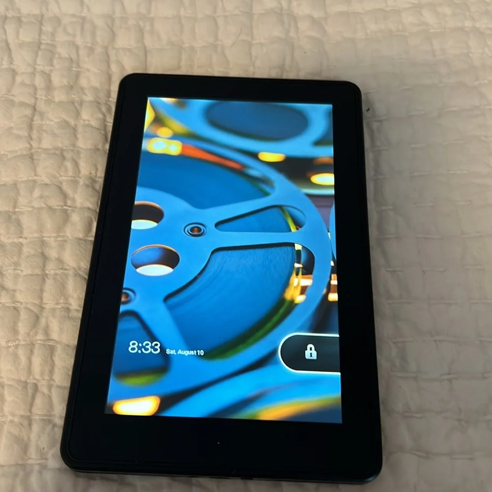 Kindle with charging cord